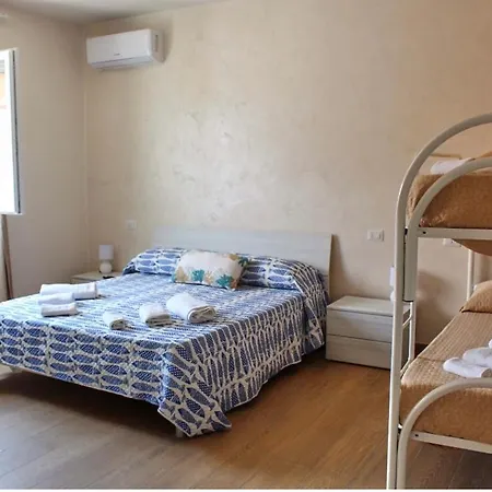 Pensión Perla Del Mare Mondragone