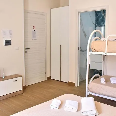 Perla Del Mare Pensión *