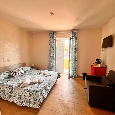 Pensión Perla Del Mare *