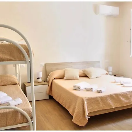 Pensión Perla Del Mare Mondragone